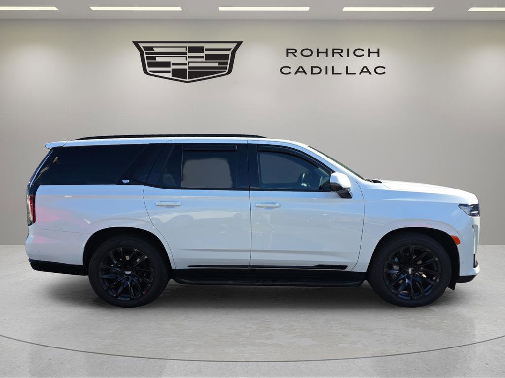 Certified 2022 Cadillac Escalade Sport Platinum w/ LPO, ONYX Package image 4