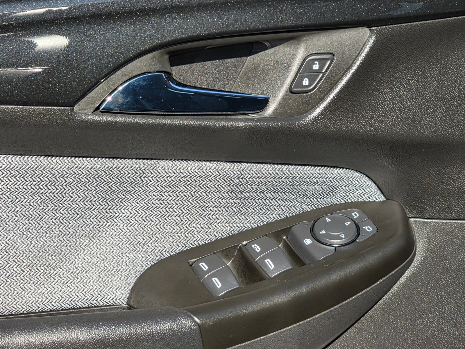 Used 2024 Chevrolet TrailBlazer LT w/ Convenience Package image 24