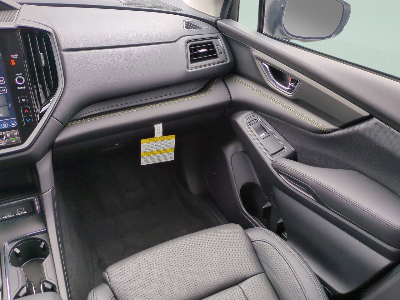 Used 2025 Subaru Ascent Bronze Edition w/ Onyx Package image 13