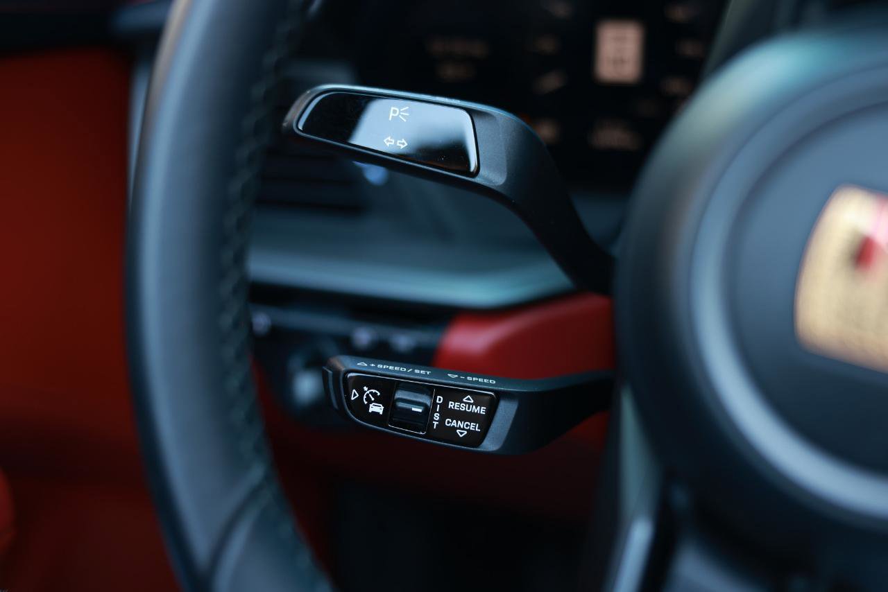 Used 2020 Porsche 911 Carrera S w/ Sport Package image 30