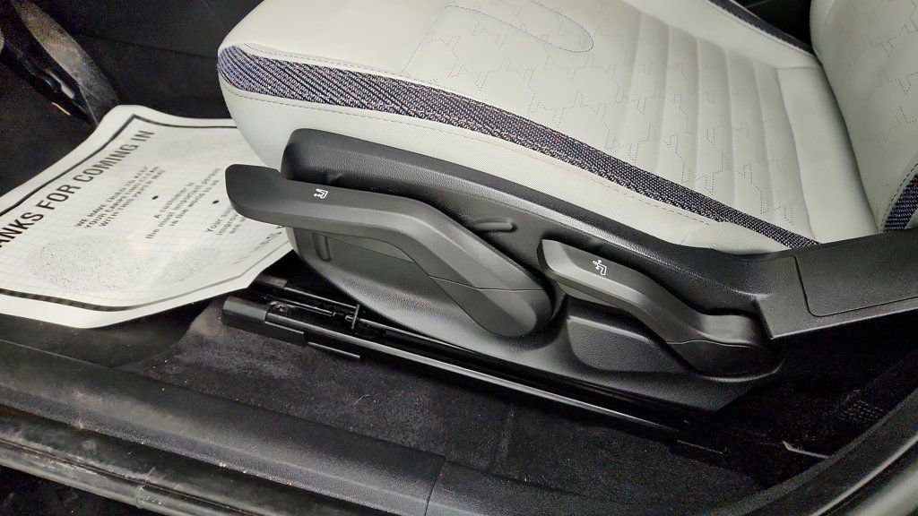 Used 2025 MINI Cooper Countryman SE AWD/4WD image 12