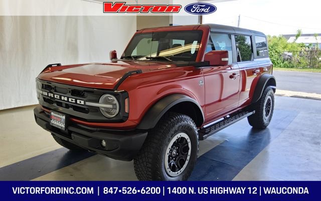 Used 2023 Ford Bronco Outer Banks w/ Sasquatch Package AWD/4WD image 2