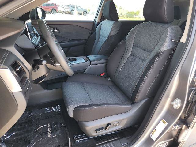 Certified 2023 Nissan Rogue SV image 12