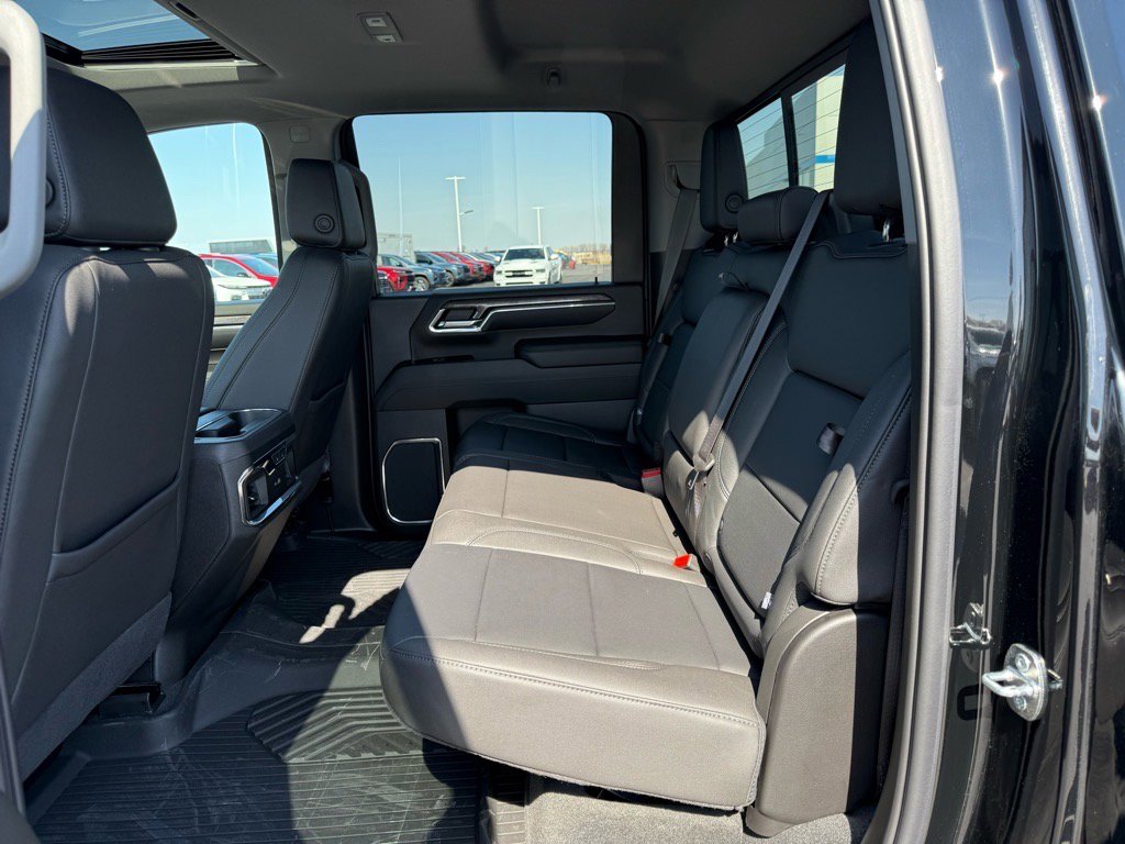 Used 2024 Chevrolet Silverado 3500 LTZ w/ LTZ Plus Package image 14