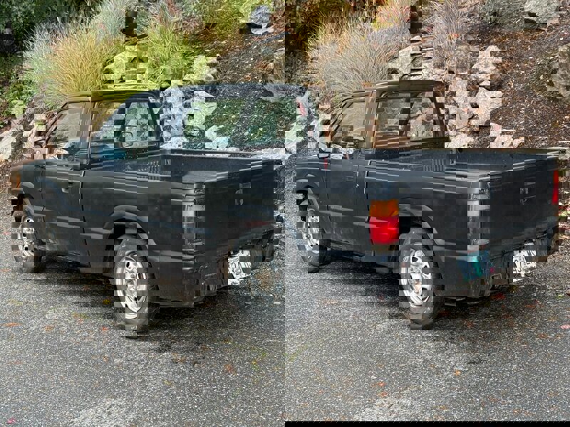 Used 1990 MAZDA B-Series Pickup 2WD Regular Cab B2200 image 3