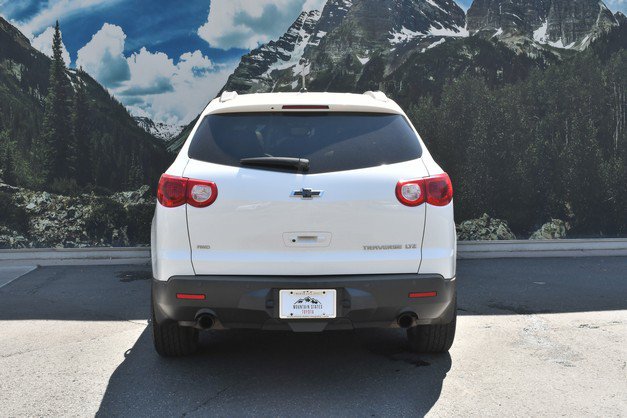 Used 2012 Chevrolet Traverse LTZ AWD/4WD image 10
