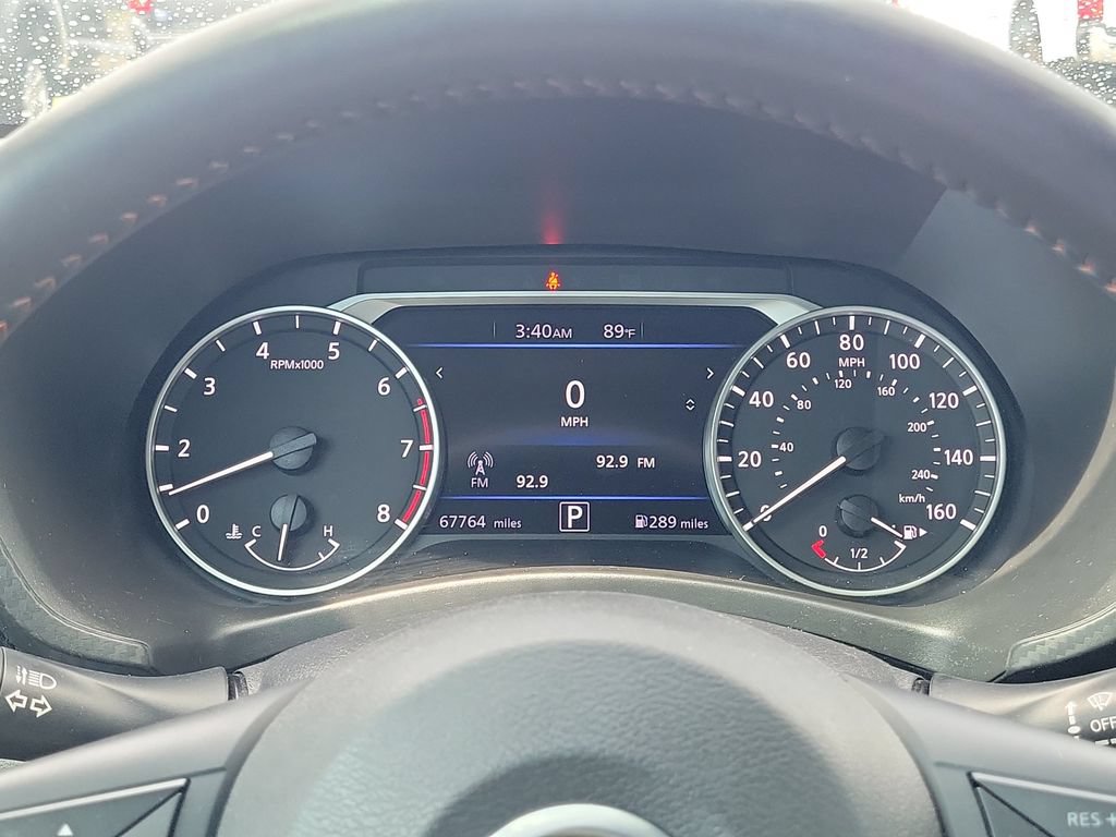 Used 2021 Nissan Sentra SR w/ SR Premium Package FWD image 25