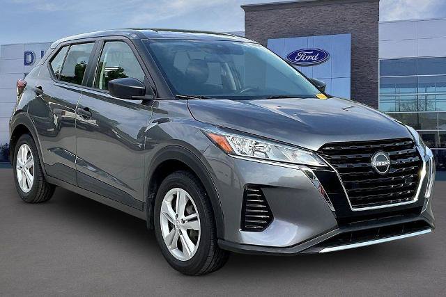 Used 2024 Nissan Kicks S FWD image 1