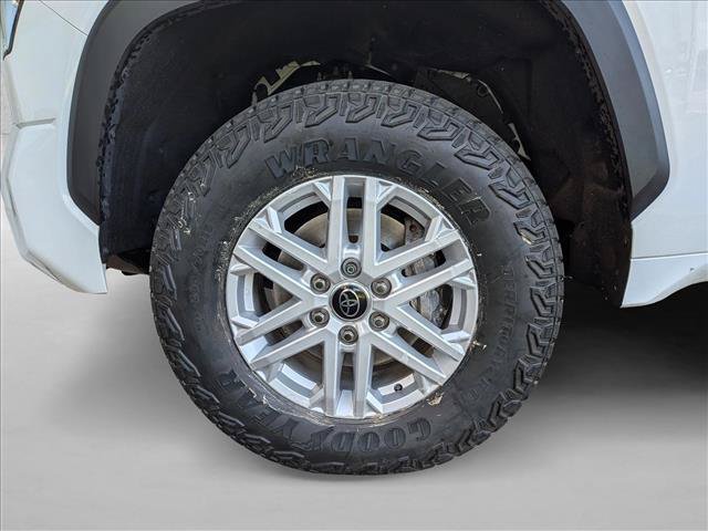 Used 2023 Toyota Tundra SR5 w/ SR5 Convenience Package AWD/4WD image 20