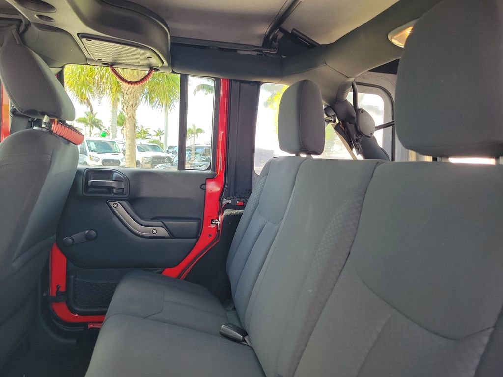 Used 2017 Jeep Wrangler Unlimited Sport AWD/4WD image 16