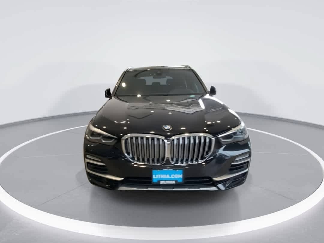 Used 2021 BMW X5 xDrive40i w/ Premium Package 2 AWD/4WD image 3