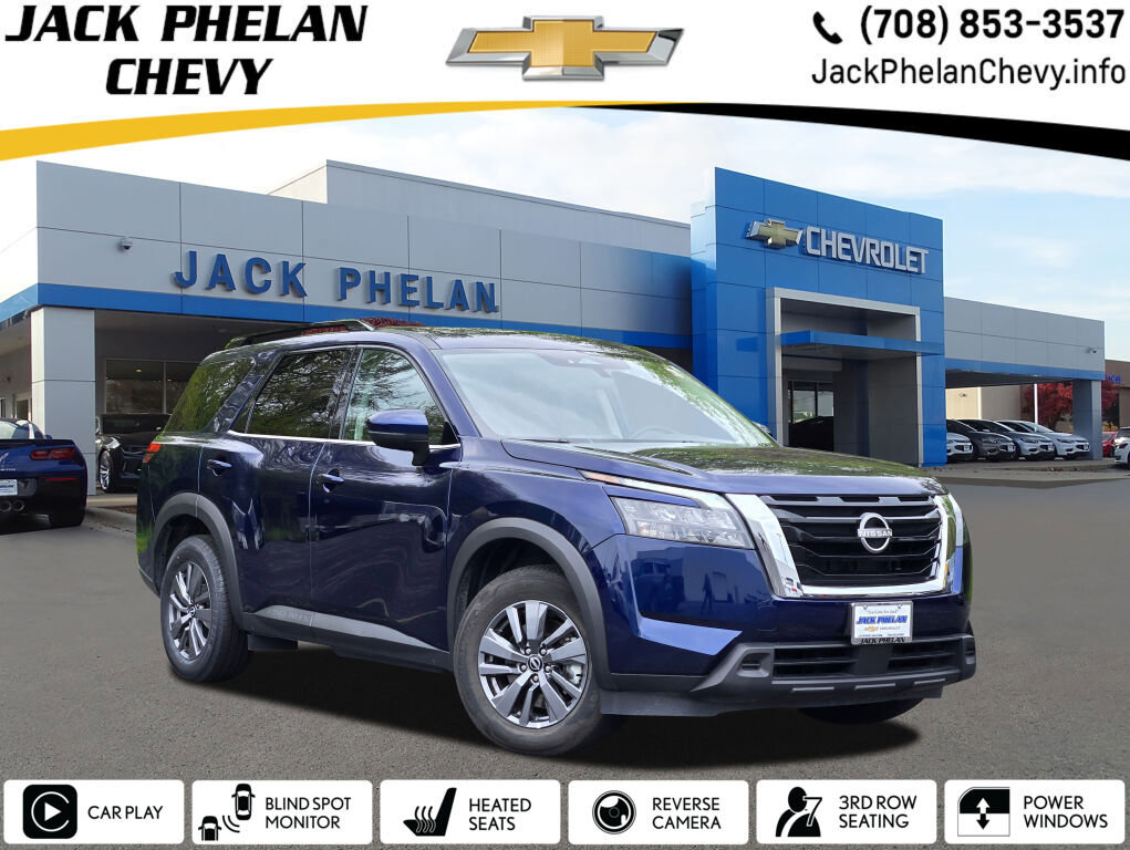 Used 2025 Nissan Pathfinder SV FWD image 1