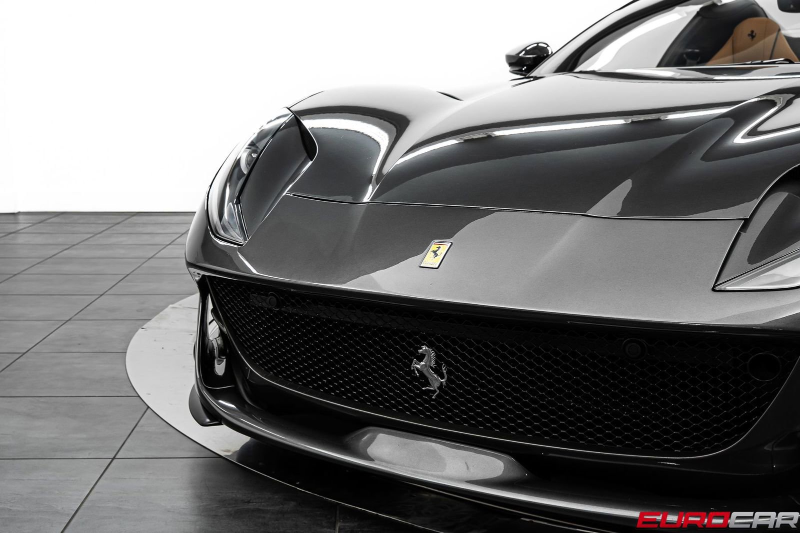 Used 2021 Ferrari 812 GTS RWD image 13