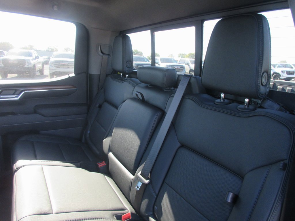 New 2026 GMC Sierra 1500 Denali w/ Denali Reserve Package image 15