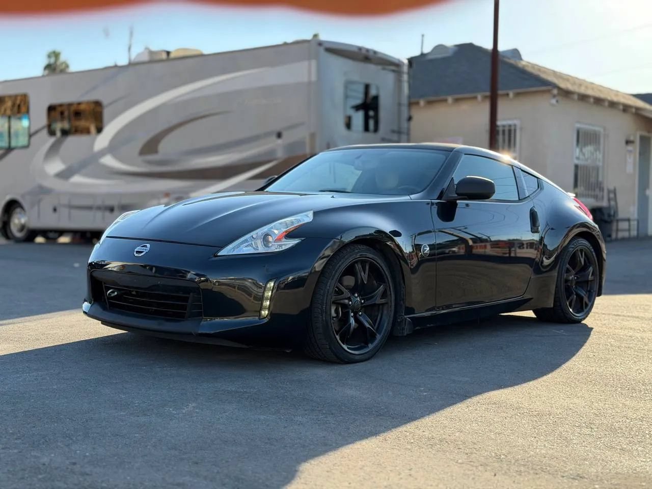 Used 2015 Nissan 370Z Touring RWD image 7