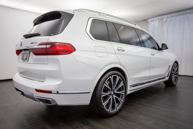 Used 2020 BMW X7 xDrive40i w/ Executive Package image 32