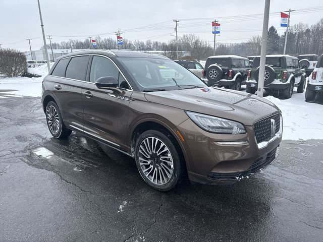 Used 2022 Lincoln Corsair Reserve w/ Sport Package image 11