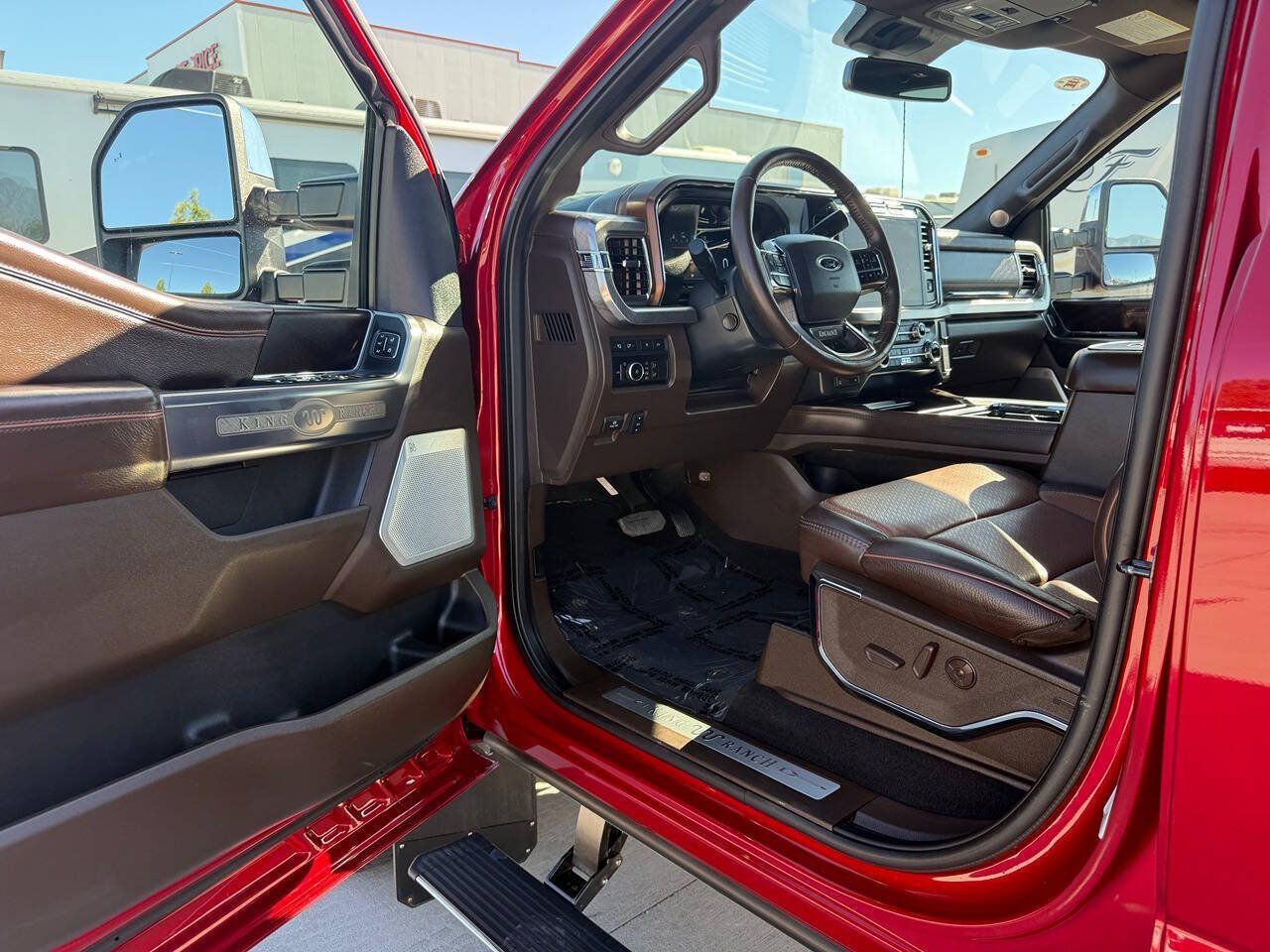 Used 2024 Ford F350 King Ranch AWD/4WD image 21