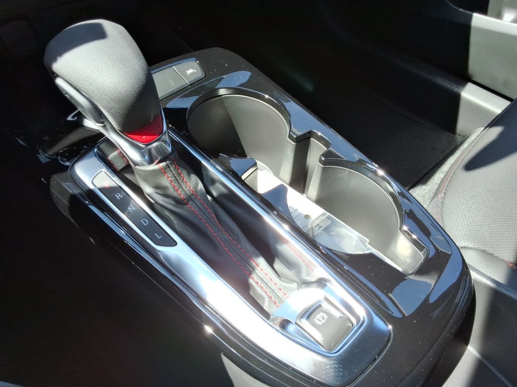 New 2026 Chevrolet Trax RS w/ Sunroof Package FWD image 33