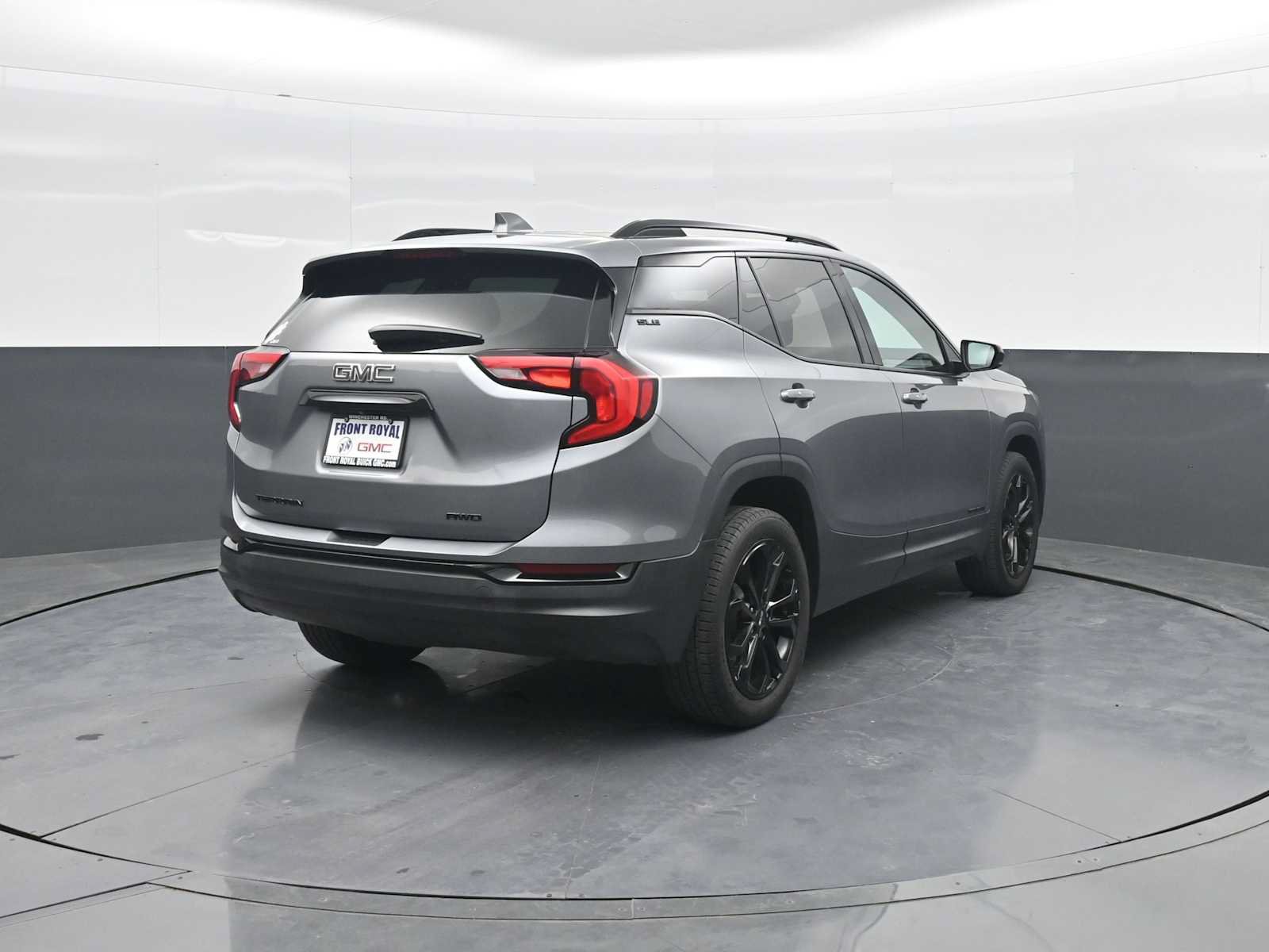 Used 2021 GMC Terrain SLE w/ Driver Convenience Package AWD/4WD image 7