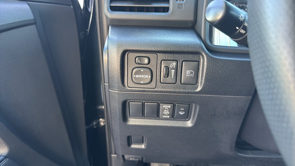 Used 2022 Toyota 4Runner TRD Sport AWD/4WD image 28