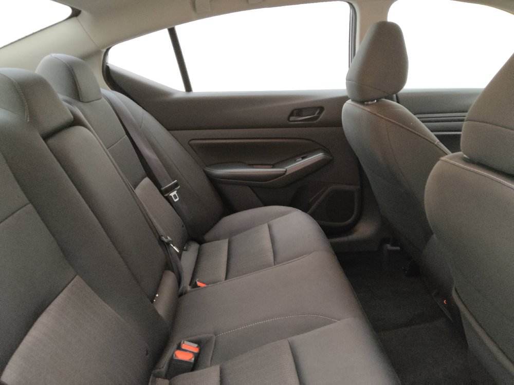 Used 2024 Nissan Altima 2.5 SV FWD image 19