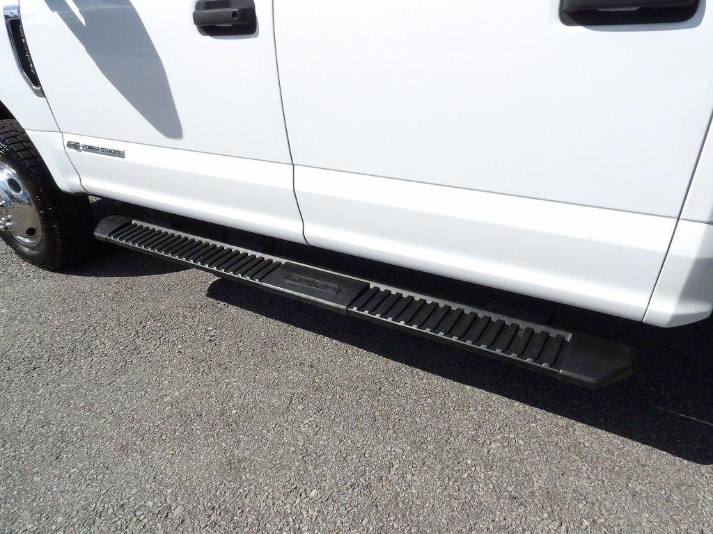 Used 2022 Ford F350 XL w/ Power Equipment Group image 48