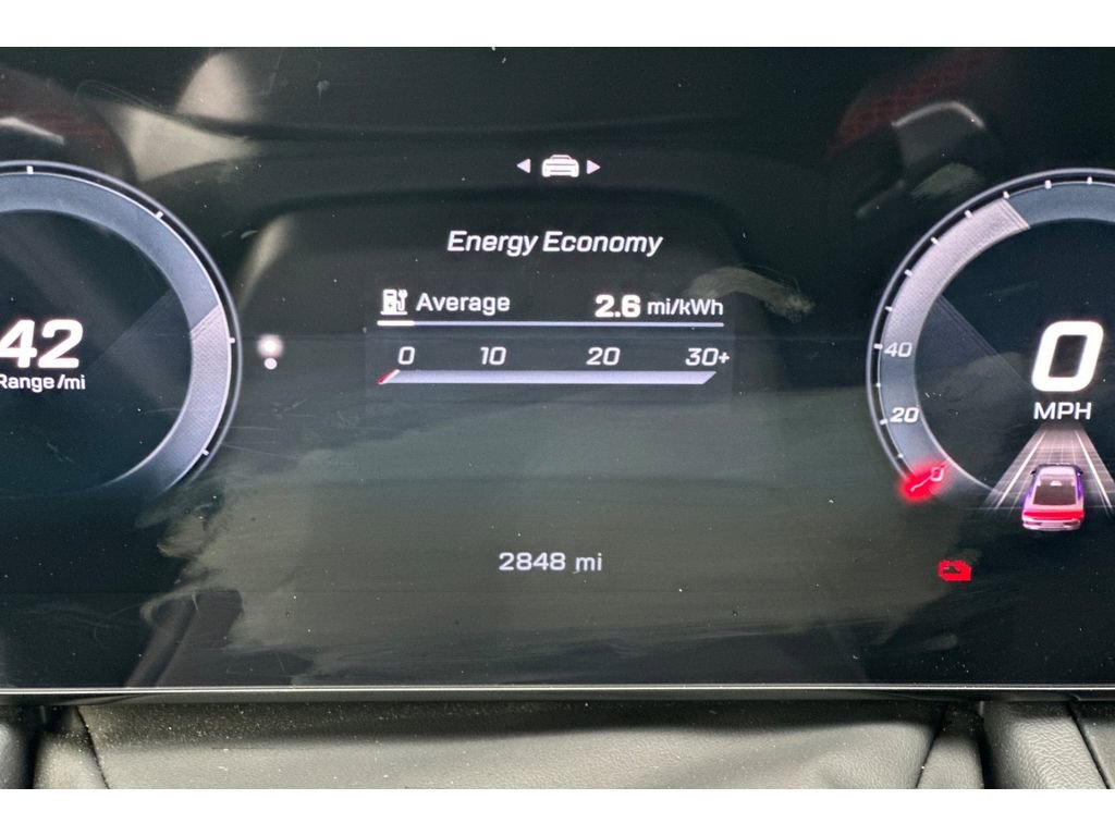 Used 2024 Dodge Charger R/T w/ Plus Group image 25