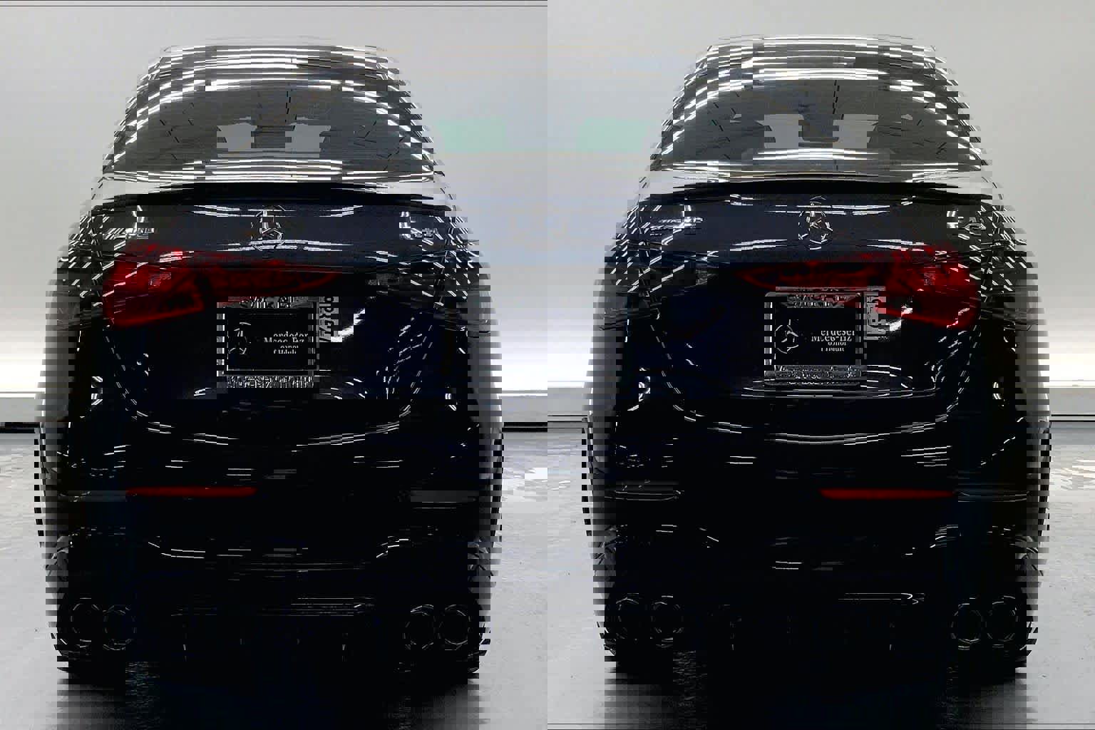 Used 2023 Mercedes-Benz C 43 AMG 4MATIC Sedan image 3