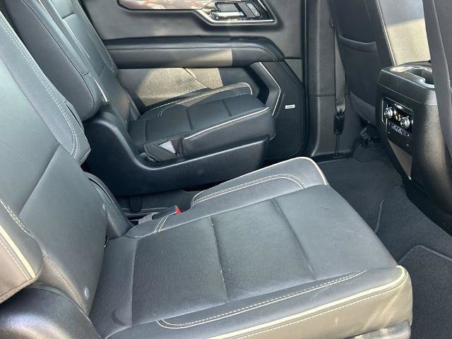 Used 2025 GMC Yukon XL Elevation AWD/4WD image 22