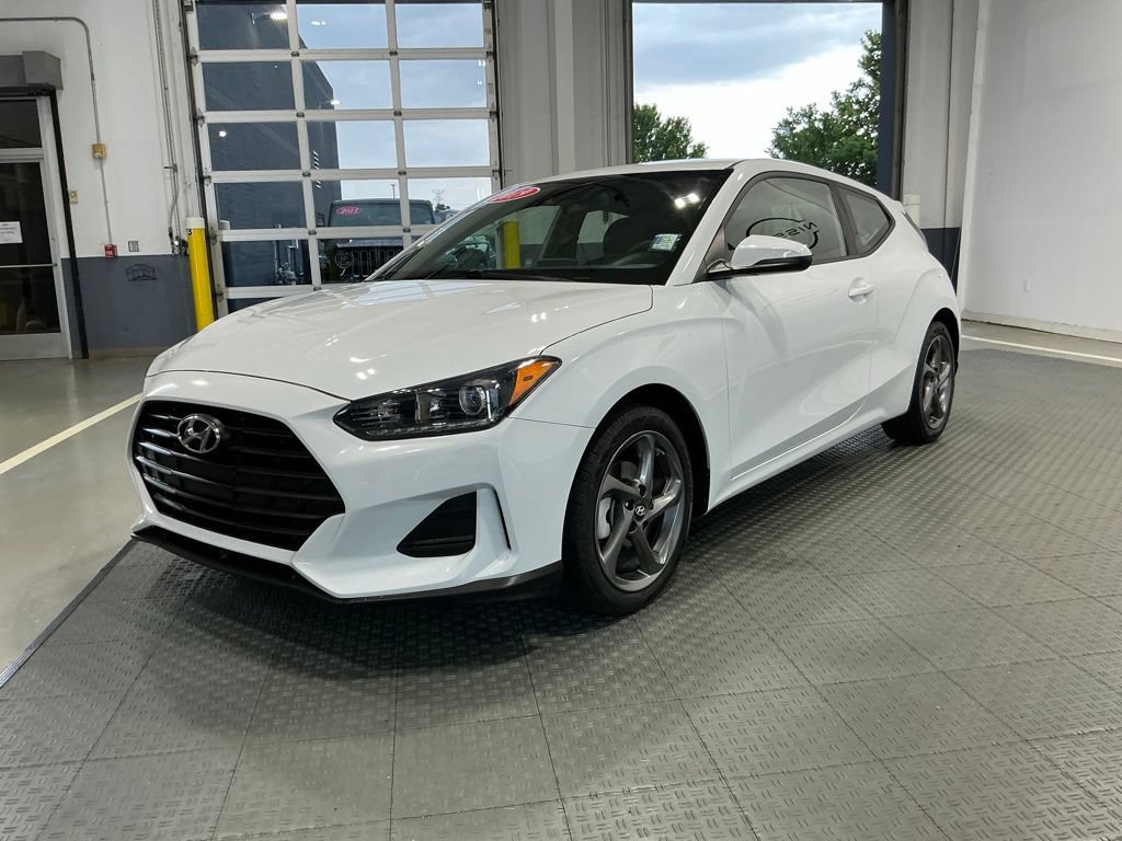 Used 2019 Hyundai Veloster 2.0 FWD image 2