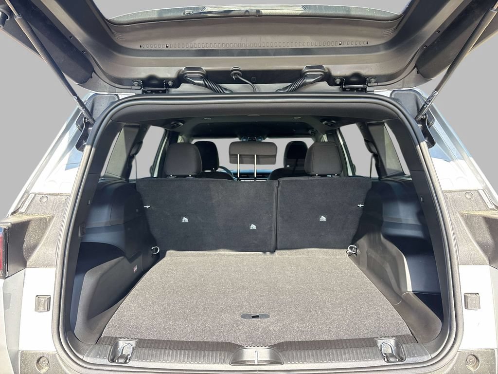 New 2026 Jeep Cherokee Laredo AWD/4WD image 4