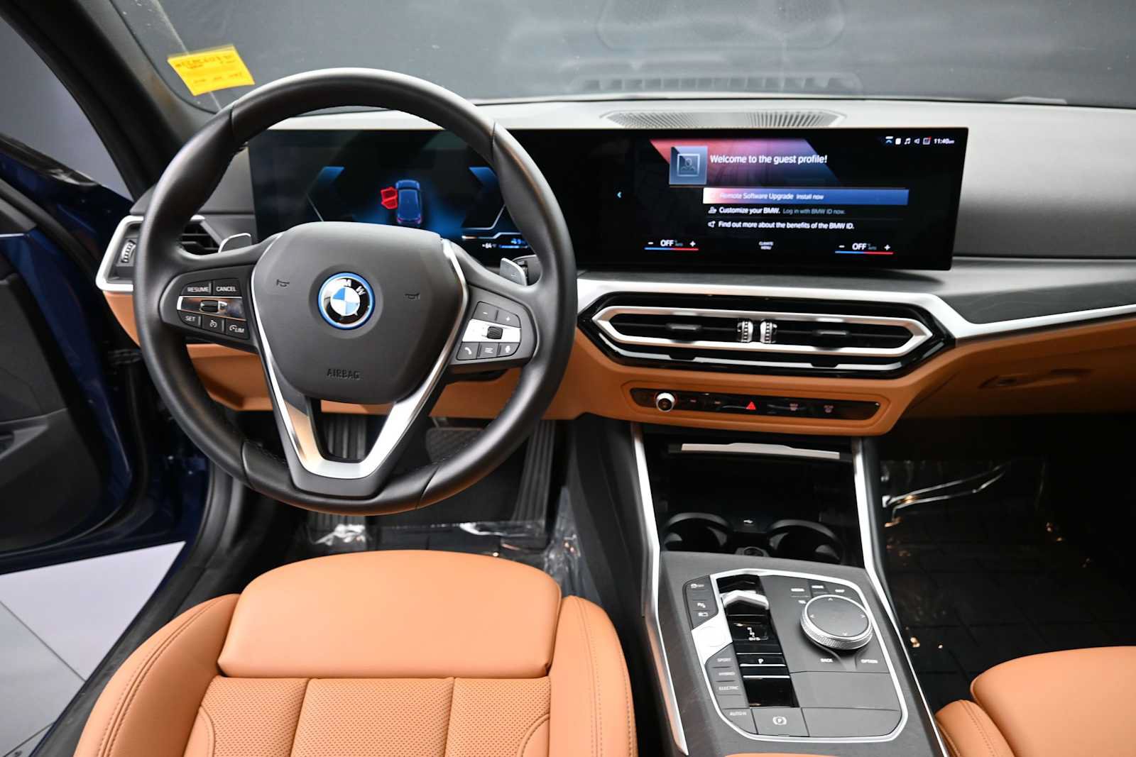 Used 2023 BMW 330e xDrive w/ Driving Assistance Package AWD/4WD image 15