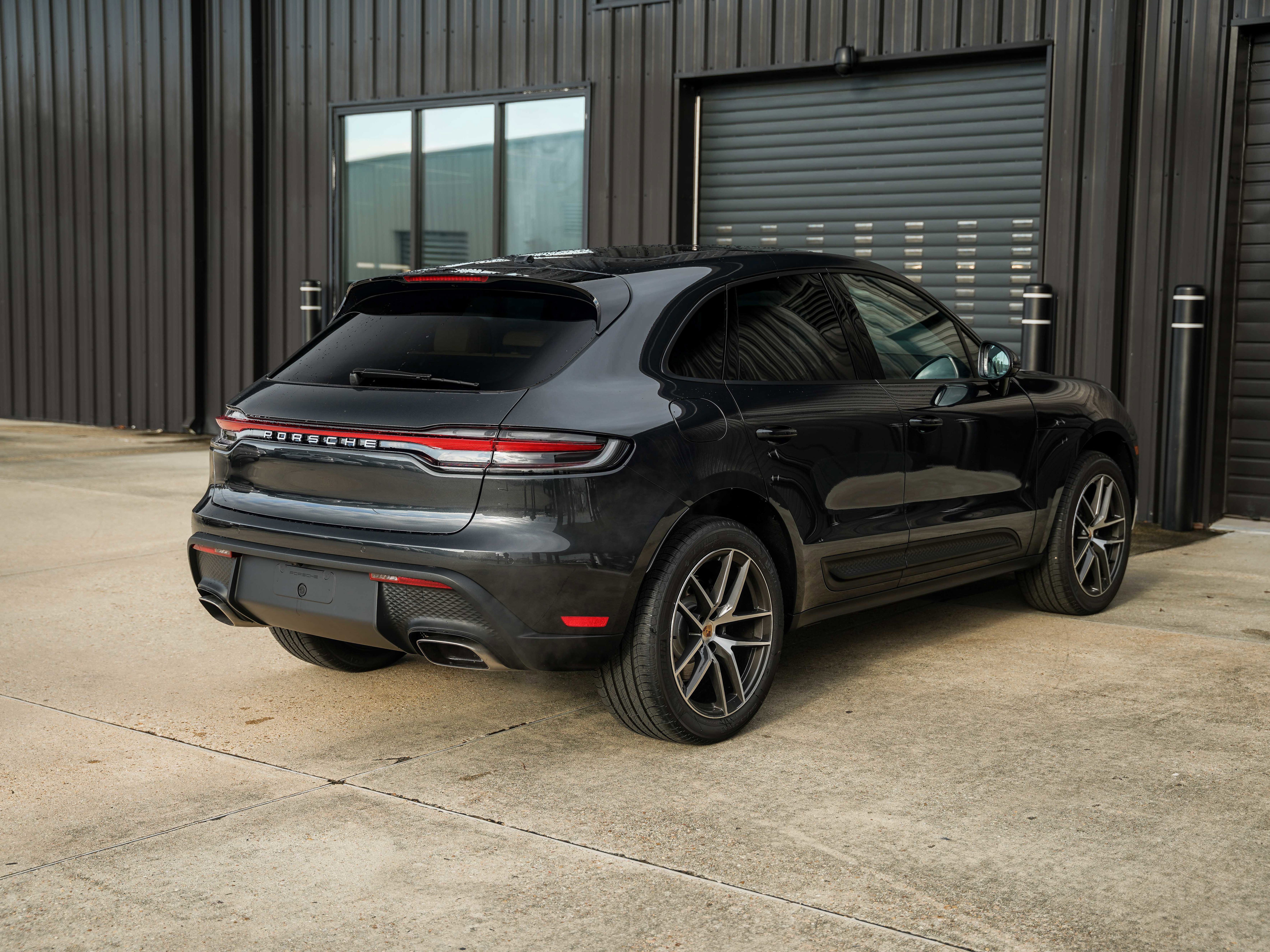 New 2026 Porsche Macan image 10