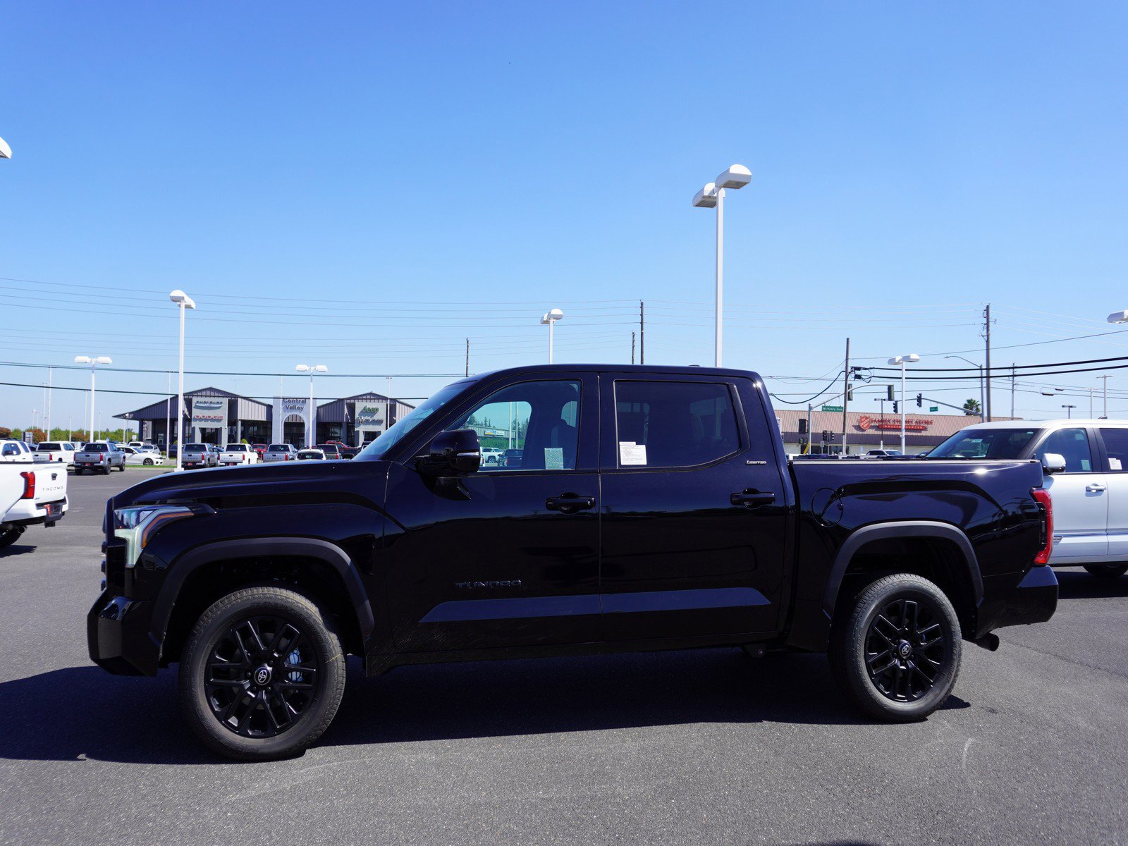 New 2026 Toyota Tundra Limited image 6