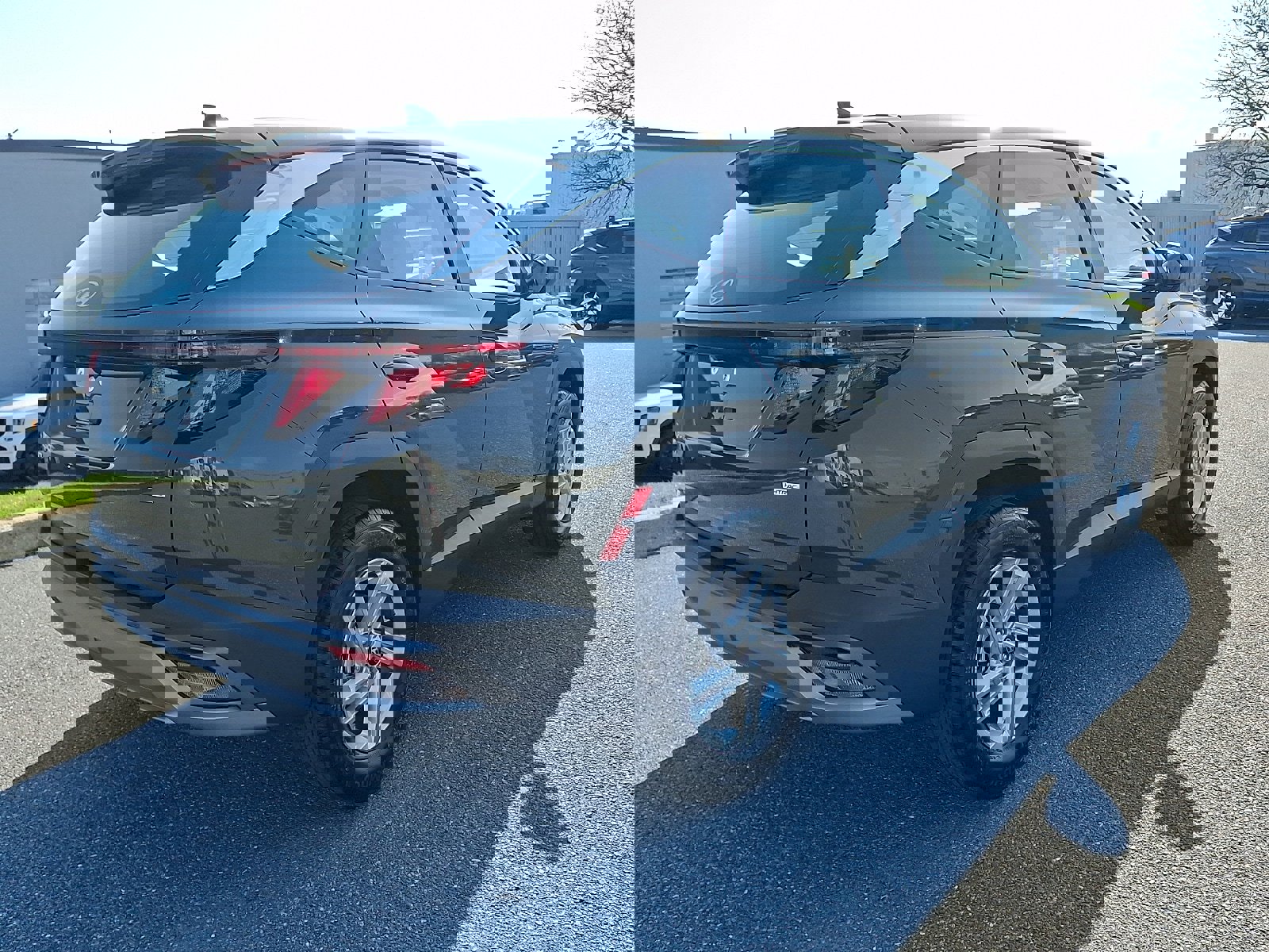 Certified 2025 Hyundai Tucson SE image 5