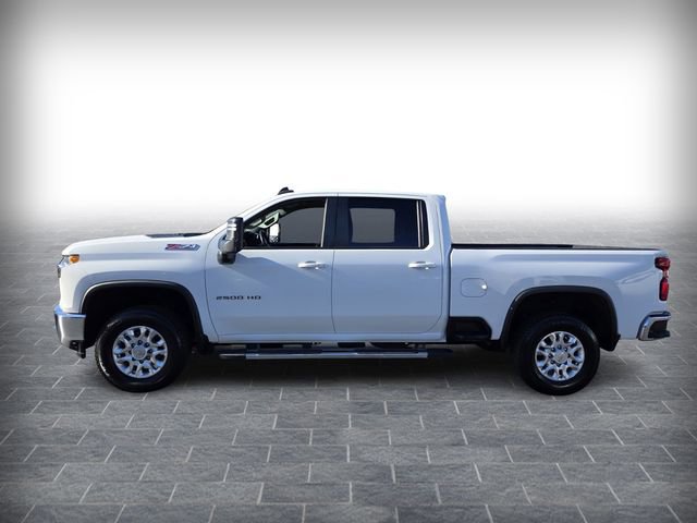 Used 2023 Chevrolet Silverado 2500 LT w/ Convenience Package AWD/4WD image 4