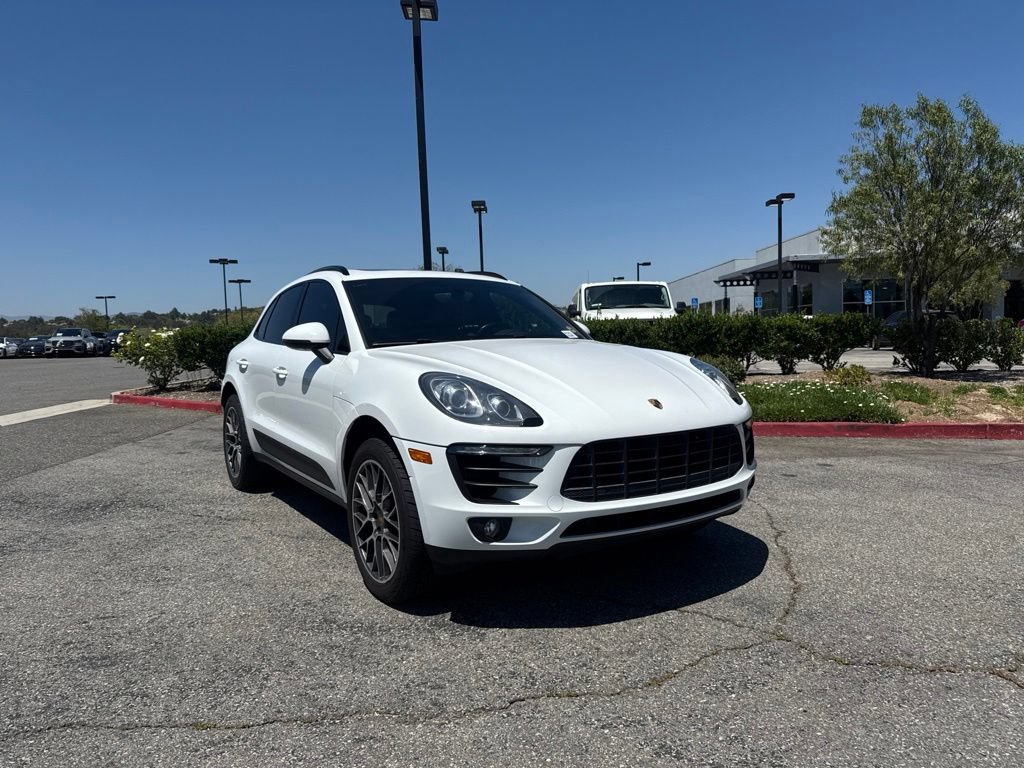 Used 2015 Porsche Macan S AWD/4WD image 3