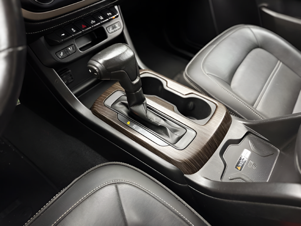 Used 2020 GMC Canyon Denali RWD image 13