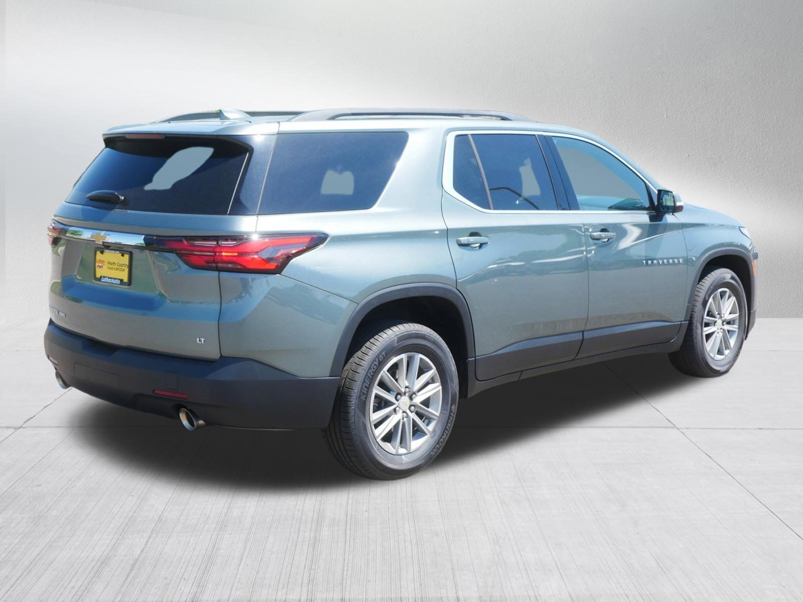 Used 2023 Chevrolet Traverse LT AWD/4WD image 7