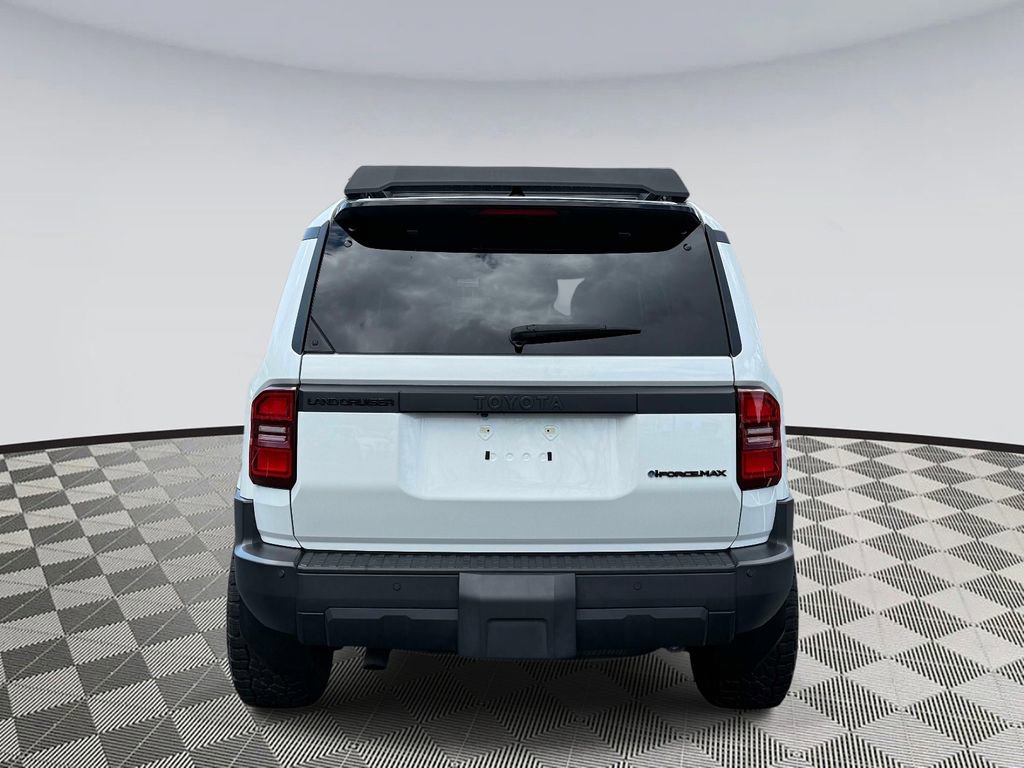 Used 2025 Toyota Land Cruiser 1958 image 3