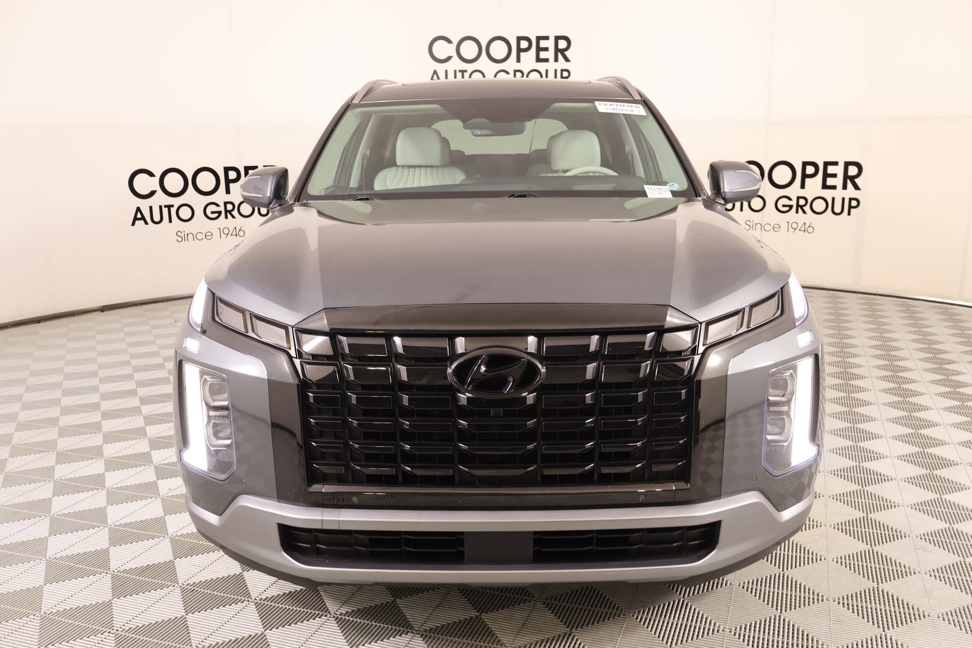 Used 2023 Hyundai Palisade Limited w/ Cargo Package image 10