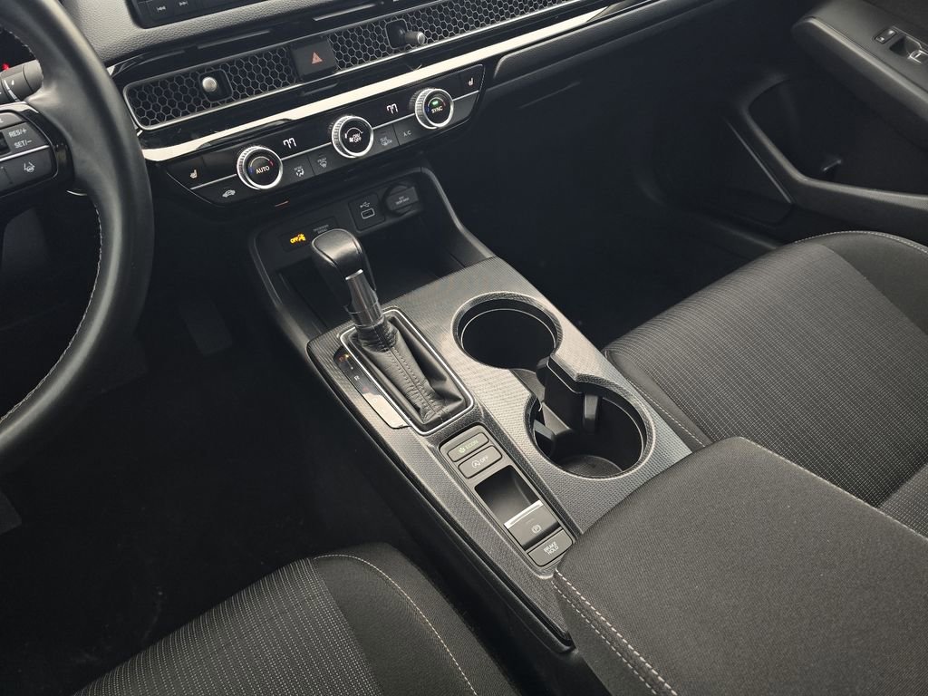 Used 2022 Honda Civic EX image 16