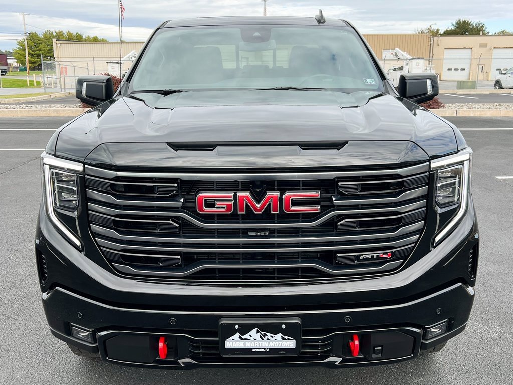 Used 2025 GMC Sierra 1500 AT4 w/ AT4 Preferred Package image 14