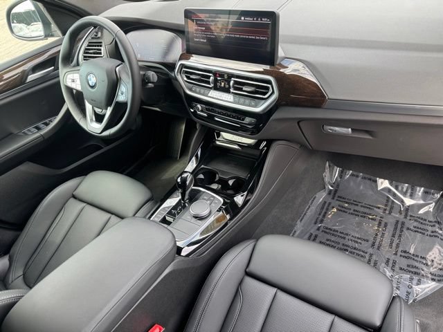 Certified 2025 BMW X4 xDrive30i AWD/4WD image 30