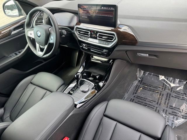 Certified 2025 BMW X4 xDrive30i AWD/4WD image 30