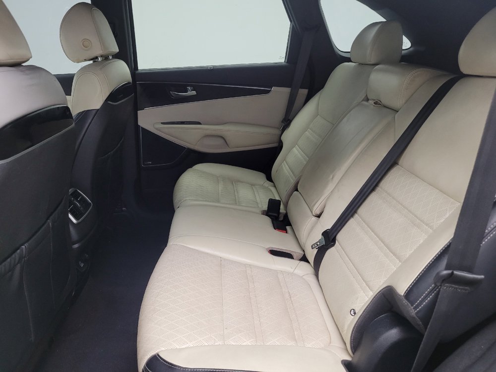 Used 2018 Kia Sorento SX FWD image 18