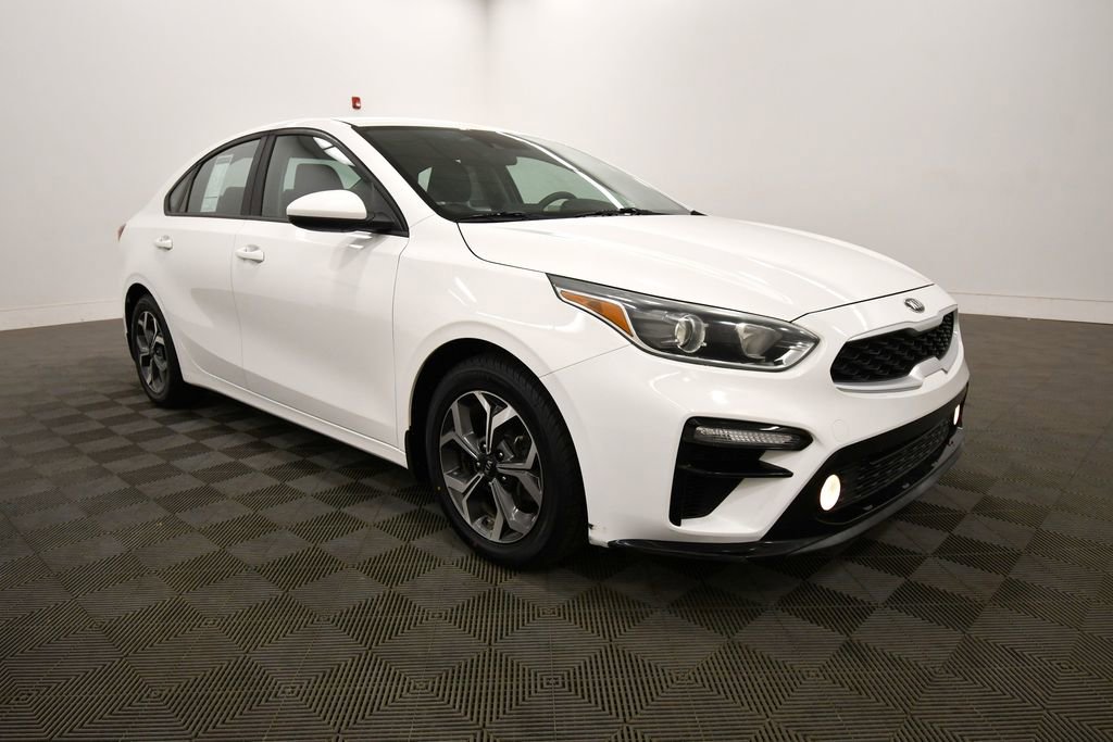 Certified 2019 Kia Forte LXS image 10