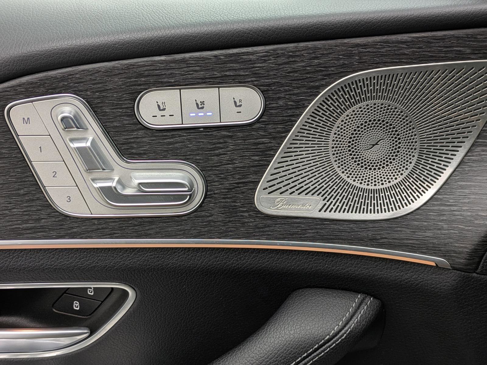 Used 2023 Mercedes-Benz GLS 450 4MATIC image 7