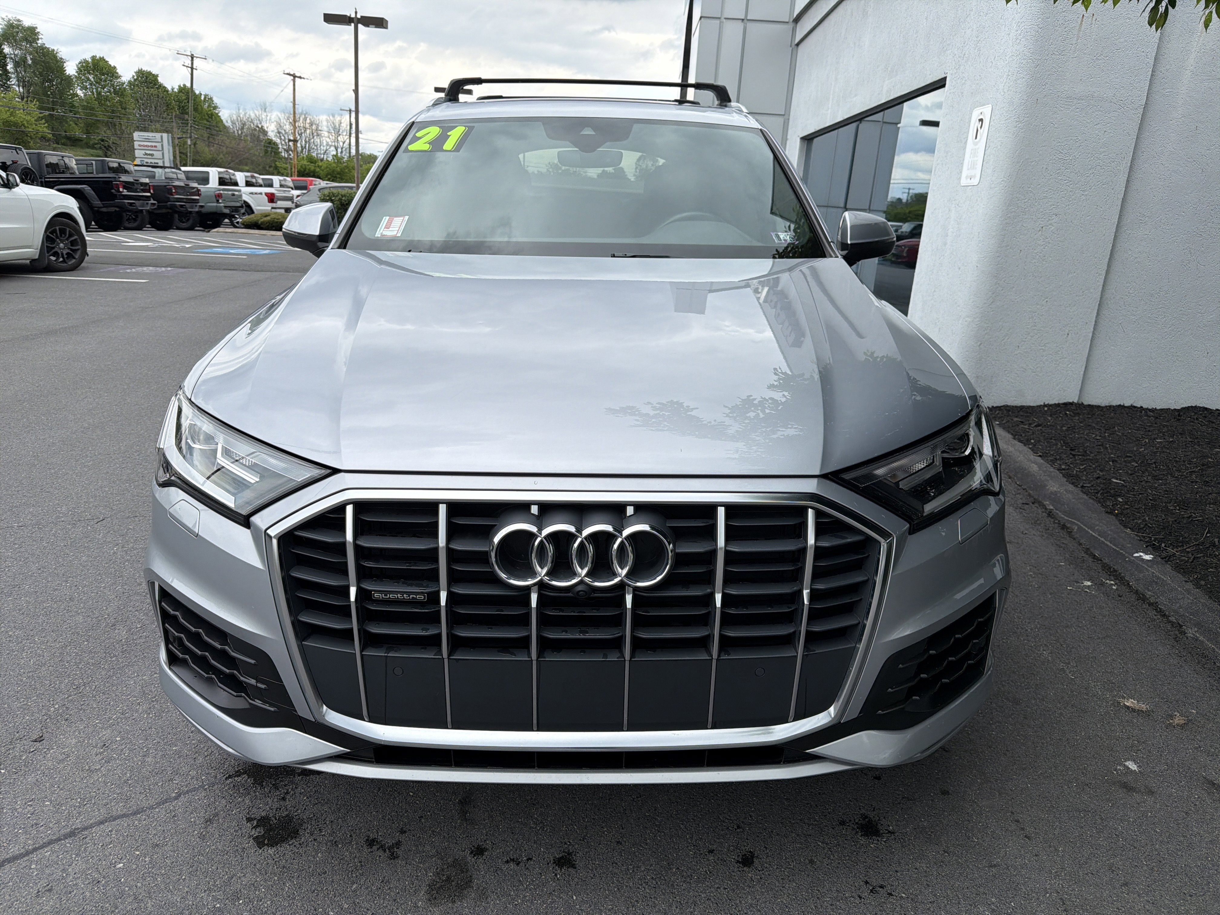 Used 2021 Audi Q7 3.0T Premium w/ Convenience Package AWD/4WD image 9